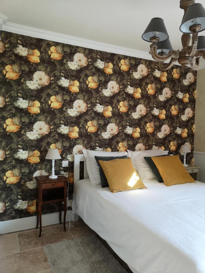 Bed and Breakfast Le Mas Des Agapes Beaucaire  Exterior foto